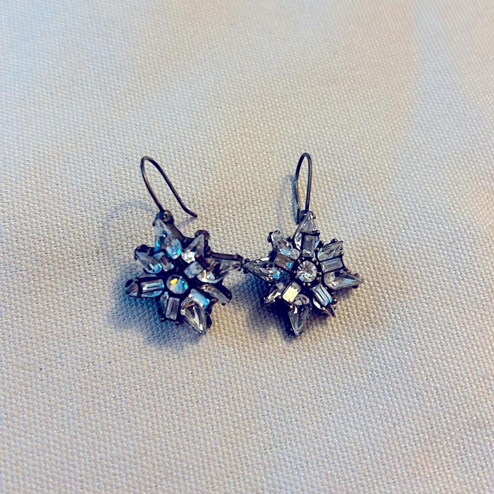 Chloe + Isabel Art Deco Starburst Earrings